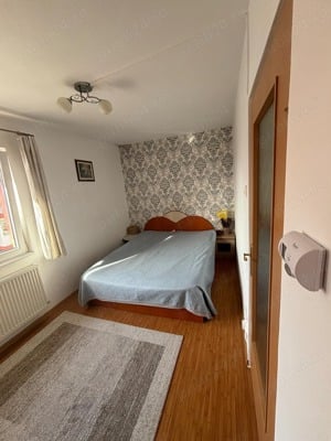 Vand apartament 2 camere Otelu Rosu - imagine 4