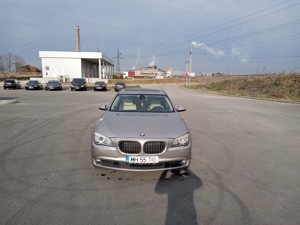 bmw 730d anul 2012  full option 4 butoane unic propietar ofer certificat fiscal pe loc 