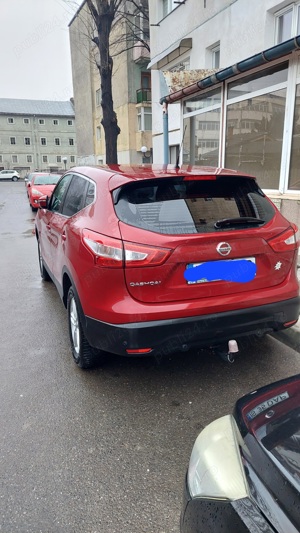 Vând Nissan Qashqai 1.2 benzina.116cp 2014.07  - imagine 2