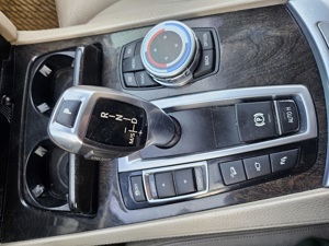 Vând BMW seria 7 740d xdrive  - imagine 10 Vând BMW seria 7 740d xdrive  - imagine 10