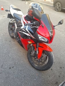 Vand Honda CBR 600 RR 2008 - imagine 3