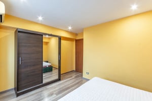 Apartament cu trei camere de inchiriat in piata Alba Iulia, comision 0 - imagine 14