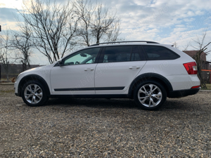 Skoda Octavia 3 Scout Dsg 4x4 - imagine 2