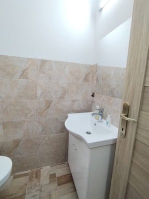 Apartament 3 camere,zona Clinica Somesan ,parter - imagine 9