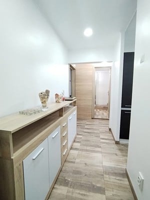 Apartament 3 camere,zona Clinica Somesan ,parter - imagine 4