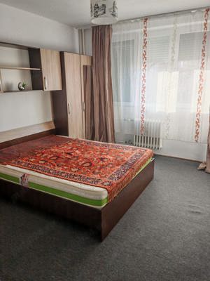 Închiriez apartament cu 2 camere - imagine 7