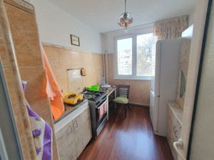 Apartament cu 3 camere in Tiglina 1 etaj 2 bloc cu subsol - imagine 7