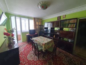 Apartament cu 3 camere in Tiglina 1 etaj 2 bloc cu subsol - imagine 4