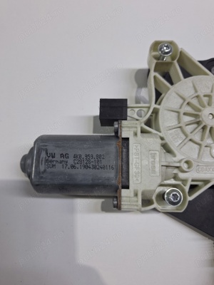 Macara Audi A6 C8 dreapta fata 4K0837462 4K0959802 - imagine 2