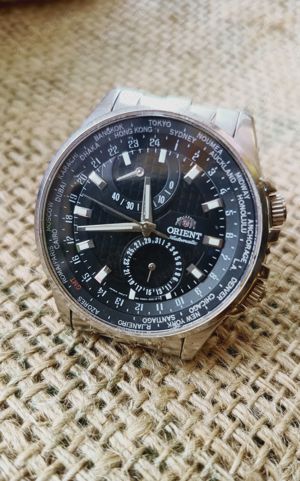 ORIENT Journeyman GMT World-Time Power Reserve CFA05001B