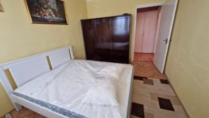 Închiriez apartament cu trei camere zona Dristor - imagine 2