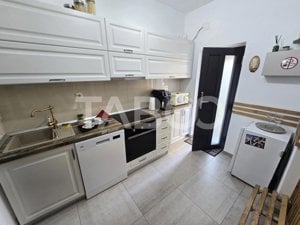 Apartament functional in regim hotelier 4 camere terasa parcare Sibiu - imagine 19