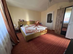 Top! Vila exclusivistă în Cisnădie jud.Sibiu - imagine 15