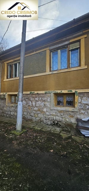 Vand casa in  Resita ,vecinatatea Centrului Civic - imagine 5