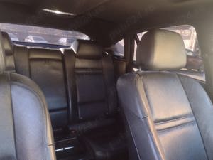 Vand bmw x6 4.0d e71  se aude o bataie  la motor - imagine 3