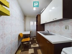 Apartament cu 3 camere decomandat în Vlaicu - imagine 12