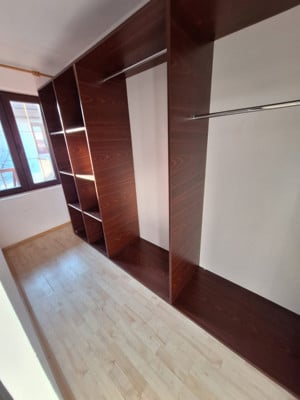 Faleza Nord, imobil P+1, 7 camere - imagine 20