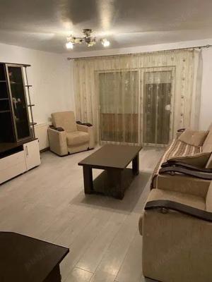 Vand apartament 2 camere - imagine 2