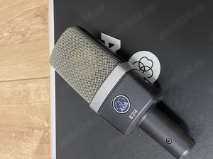 Microfon de studio profesional AKG C214
