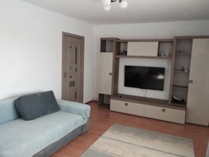 inchiriez apartament in zona restaurantului Olimp  - imagine 5