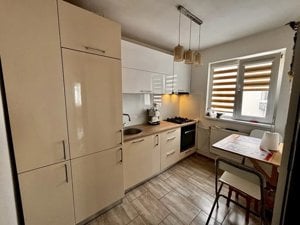 Apartament de 3 camere, decomandat, 65 mp, zona Berceni  - imagine 5