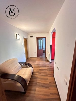 Apartament 3 camere , zona Tomis Mall - imagine 9