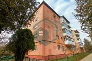 Apartament cu 4 camere Cugir, Jud.Alba