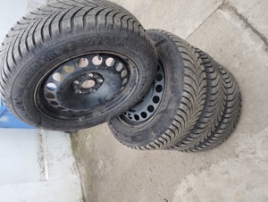 4 Roti De VW Passat 205/60/16 De iarnă Semperit Dot 2024 Sunt Ca Noi  - imagine 2