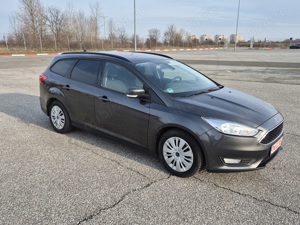 Vand ford focus ,an 2018 ,motor 1.0l  benzina ,125 cp - imagine 6