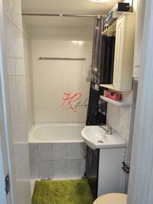 Vanzare apartament 2 camere Teiul Doamnei - imagine 6