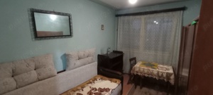 De vânzare apartament cu 3 camere - imagine 3