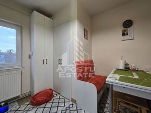 Apartament renovat, decomandat, cu 3 camere si 2 bai, zona Aradului - imagine 7