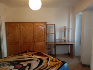 Inchiriez apartament  3 camere decomandate in Alba Iulia  zona ultra-centrala - imagine 7