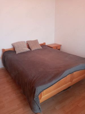 Inchiriez apartament  3 camere decomandate in Alba Iulia  zona ultra-centrala - imagine 9