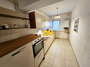 Apartament 2 camere, 55mp,  M-uri, zona Cetate - imagine 2