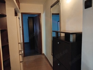 Se.  Oferă spre vânzare un apartament deosebit cu 3 camere,et 3,Str Republicii,zona Nord,Rm Valcea