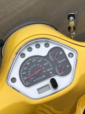 Vespa GTS Super 300 - imagine 4