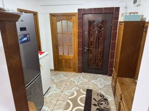 Apartament 2 camere de vanzare zona Bazar Botosani - imagine 7