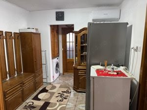 Apartament 2 camere de vanzare zona Bazar Botosani - imagine 3