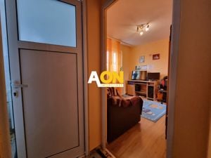 Apartament 2 camere, semidecomandat, Cetate - imagine 4