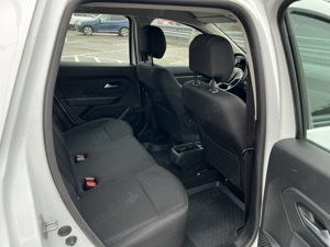 Dacia Duster 2019 1.6 benzina + GPL 114 CP - imagine 6 Dacia Duster 2019 1.6 benzina + GPL 114 CP - imagine 6