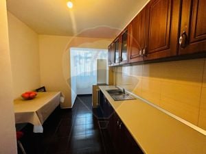 Apartament cu 4 camere de închiriat în zona Valea Rosie - imagine 9