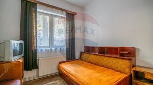 VILA! Investitie - pretabil pensiune SINAIA- zona apreciata turistic! - imagine 7