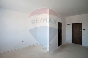 Apartament nou cu 1 cameră și loc parcare exterior inclus, Sânmartin - imagine 12