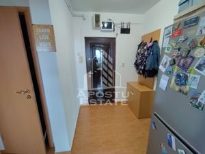 Apartament 2 camere, decomandat. zona Olimpia-Stadion - imagine 6