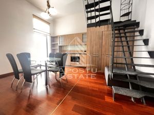 Apartament cu 3 camere pe 2 nivele, etajul 2, Piata Unirii - imagine 3