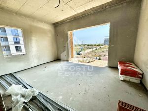 Apartament cu 3 camere, decomandat, 2 bai, etaj intermediar, Giroc - imagine 2