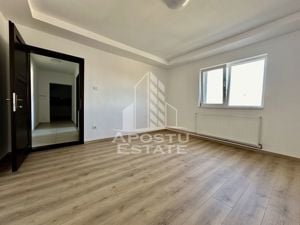 Apartament cu 2 camere, etaj 1,  pod propriu, la asfalt, Giroc - imagine 2