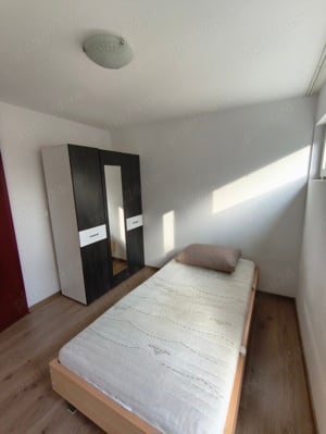 Închiriez apartament cu 2 dormitoare  - imagine 3