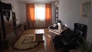 Inchiriez apartament de 3 camere decomandat, in Deva, zona Carpati (BLOCURILE MAI NOI), etaj 2, boxa - imagine 9